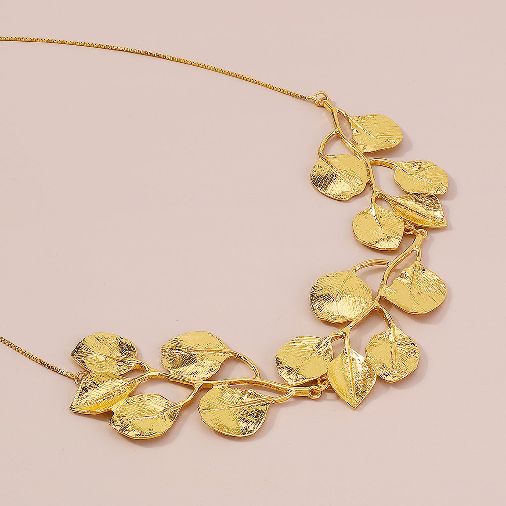 Gold Leaf Cascade Choker Necklace