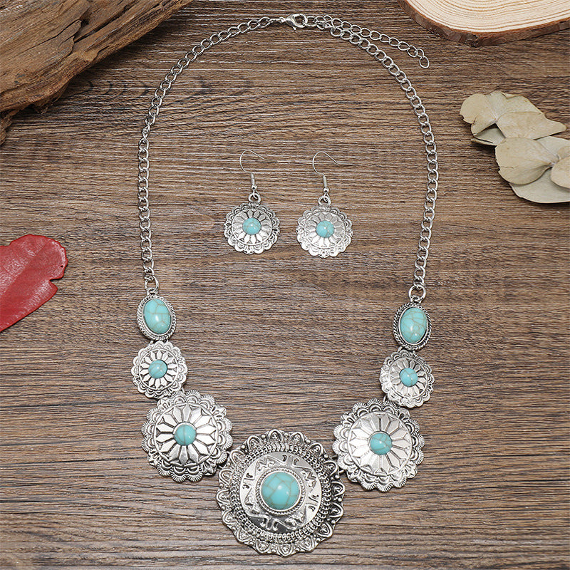 Retro Ethnic Turquoise Medallion Necklace Set
