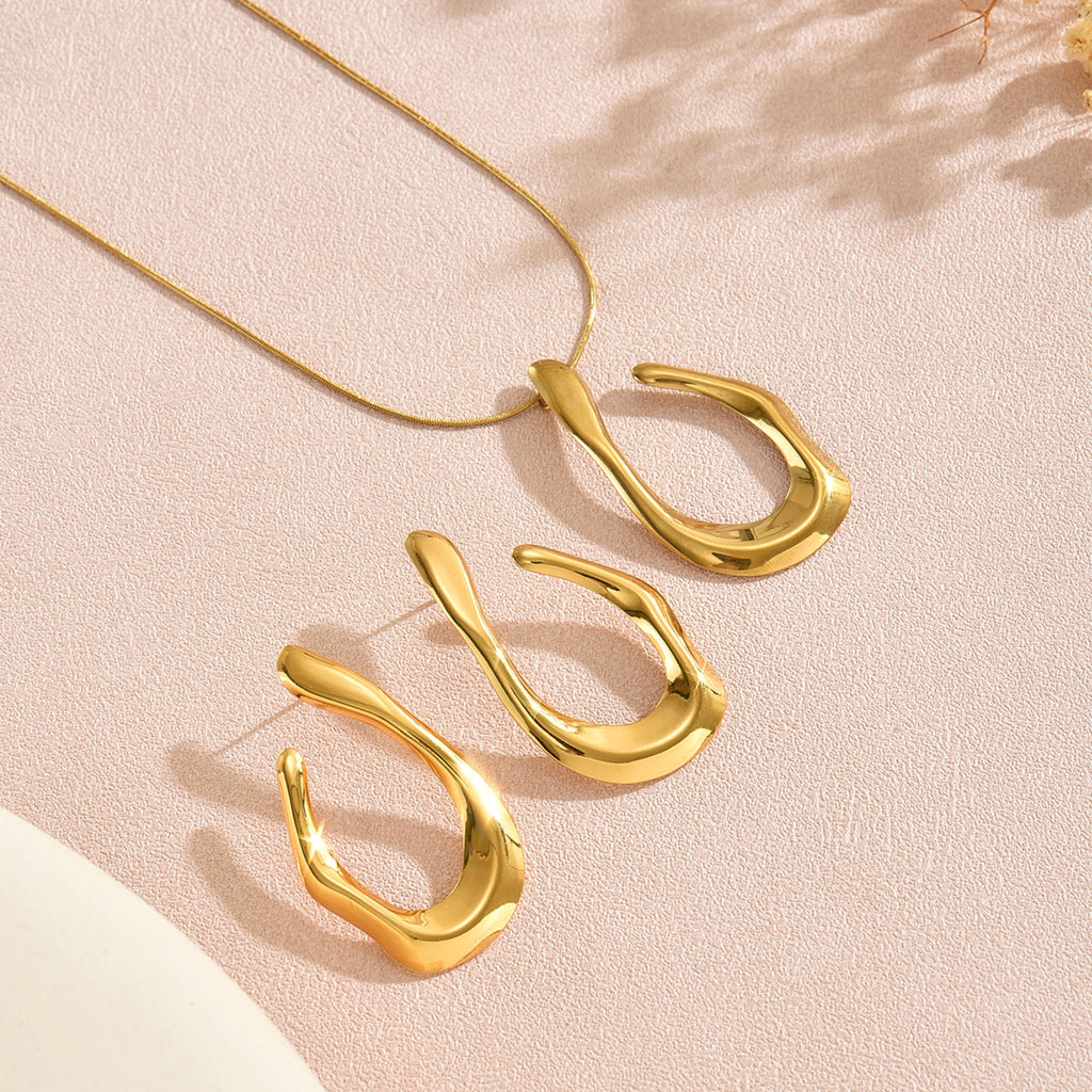 Twisted Gold Attitude Jewellery Set