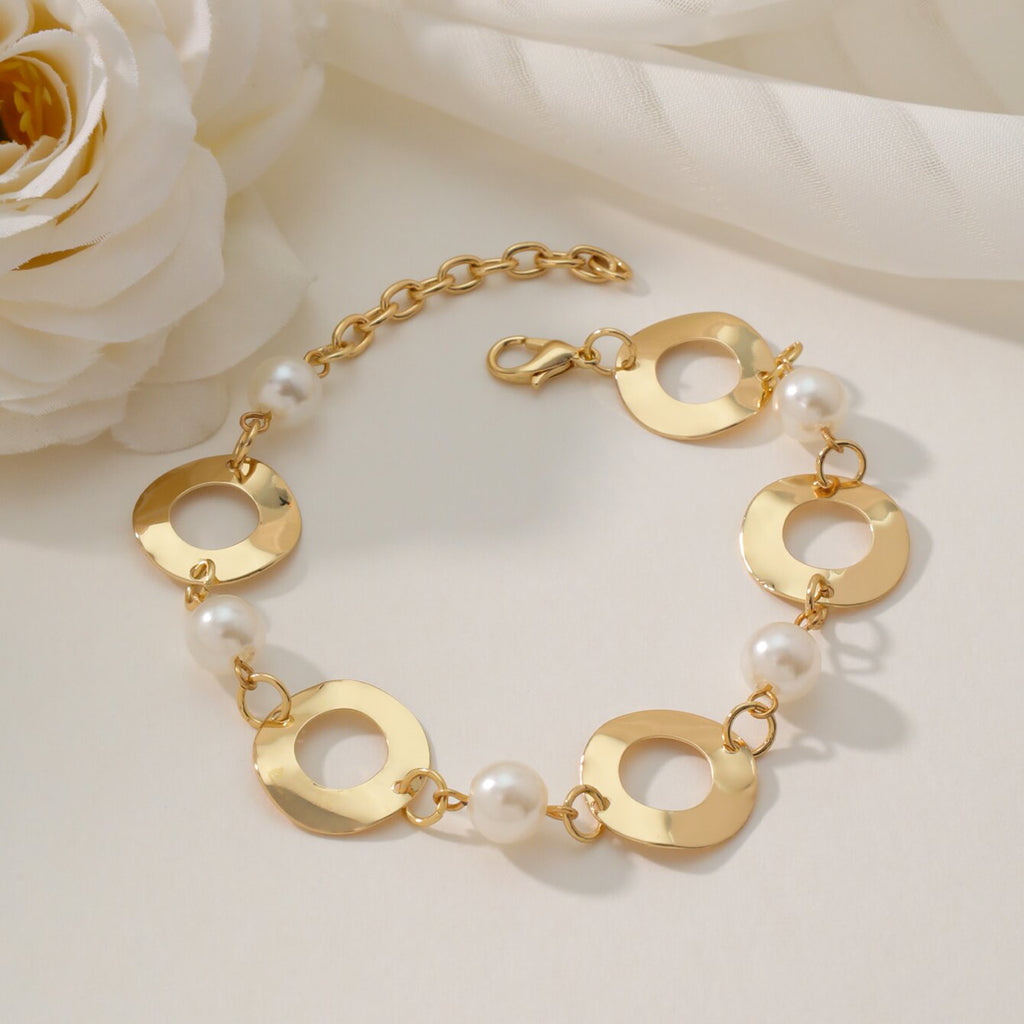 Golden Pearl Loop Bracelet