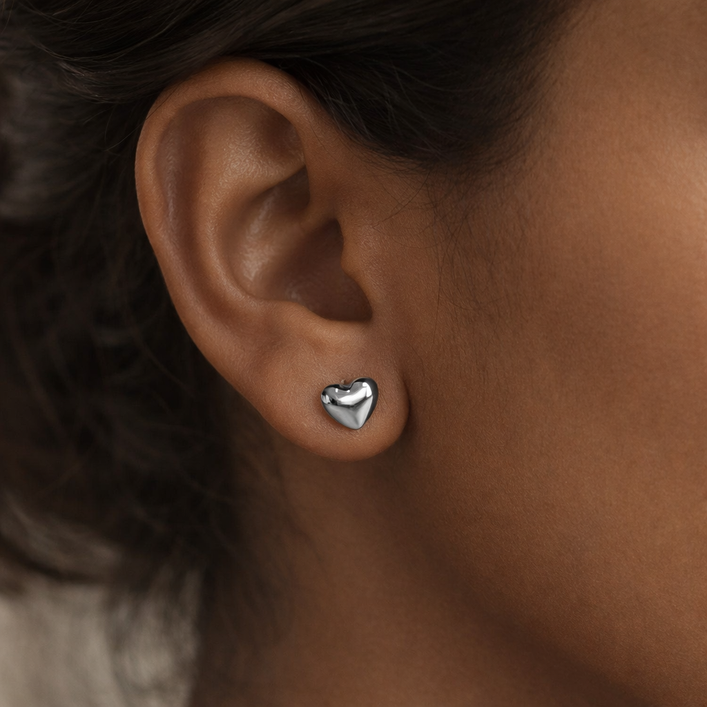 Silver Heart Stud