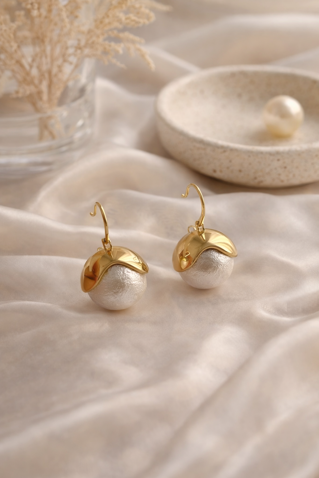 Molten Pearl Drops