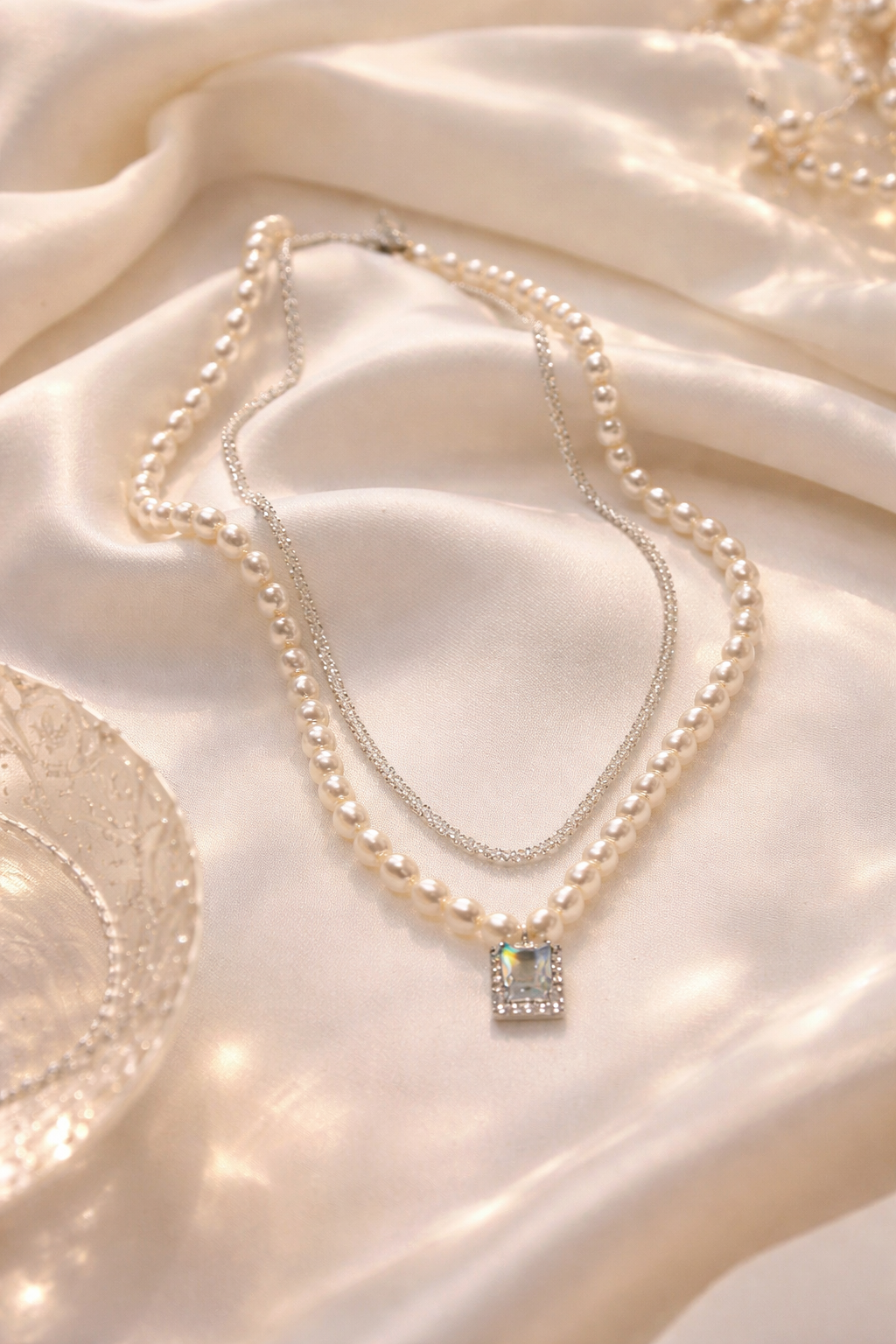 Crystal Pearl Layer Necklace