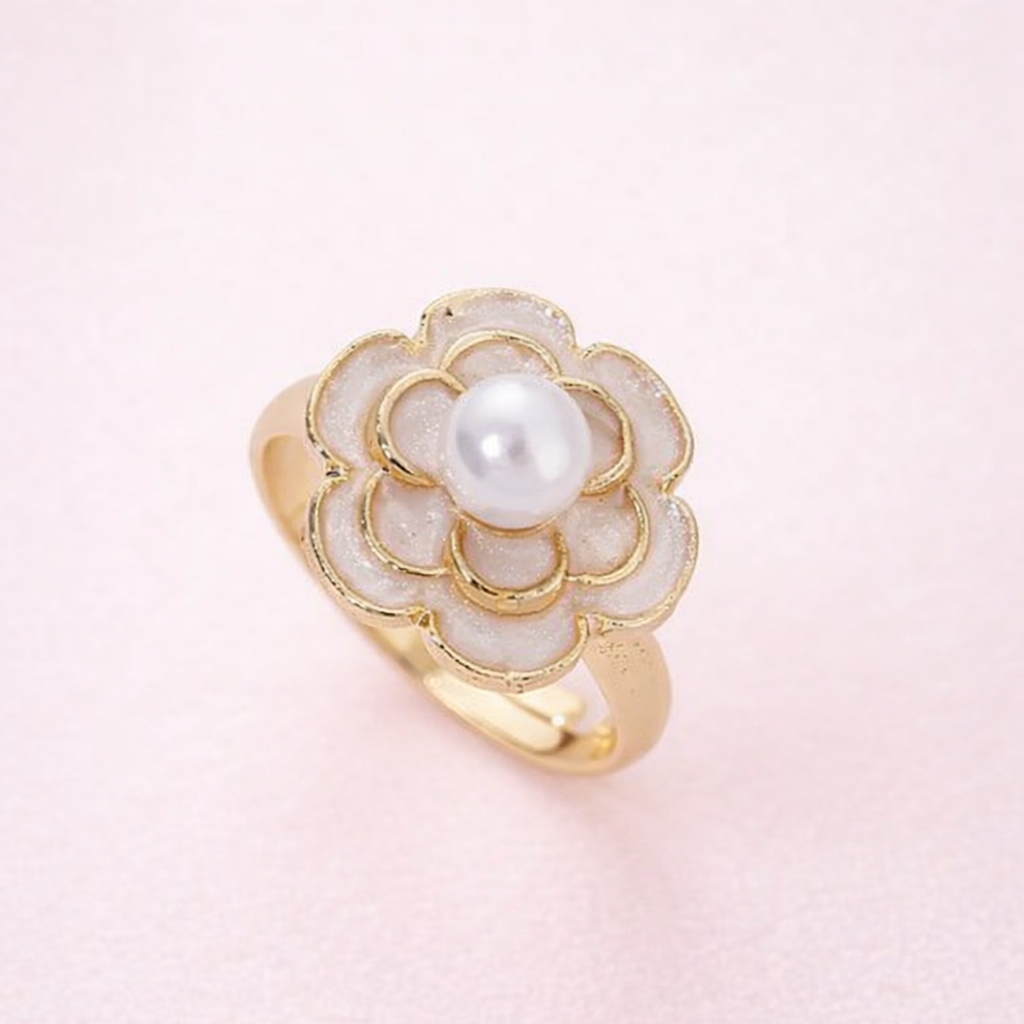 Pearl Bloom Ring