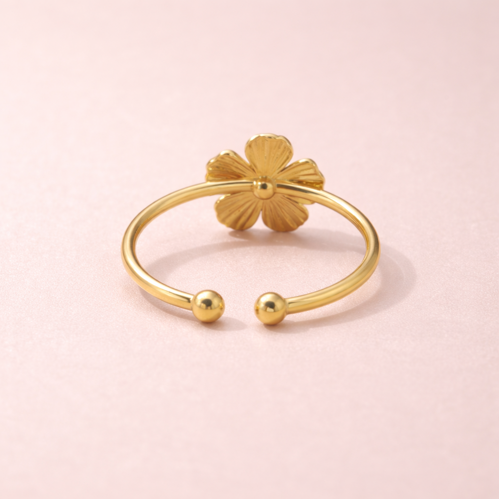 Golden Daisy Flower Ring