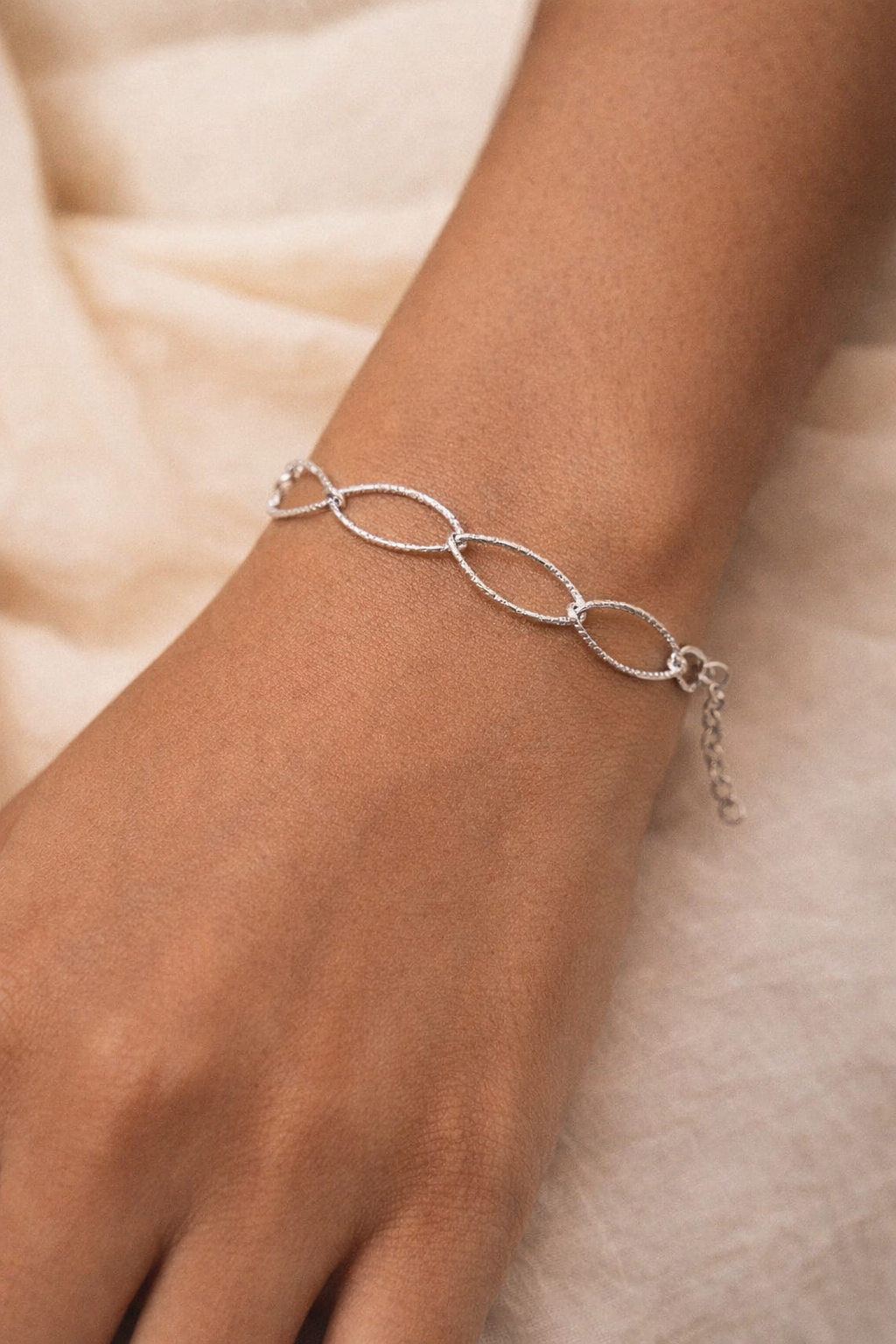Silver Oval Link Bracelet