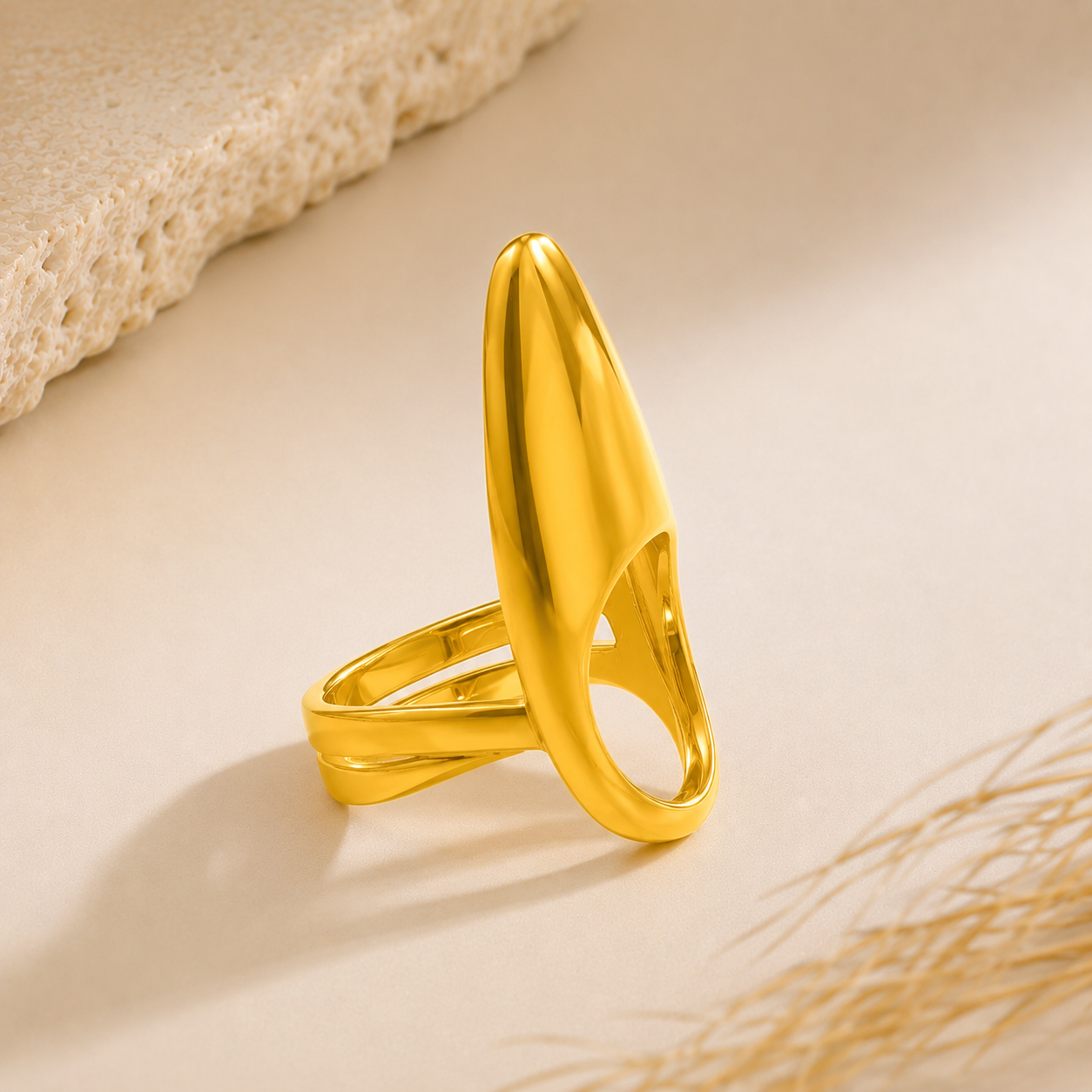 Golden Claw Nail Ring