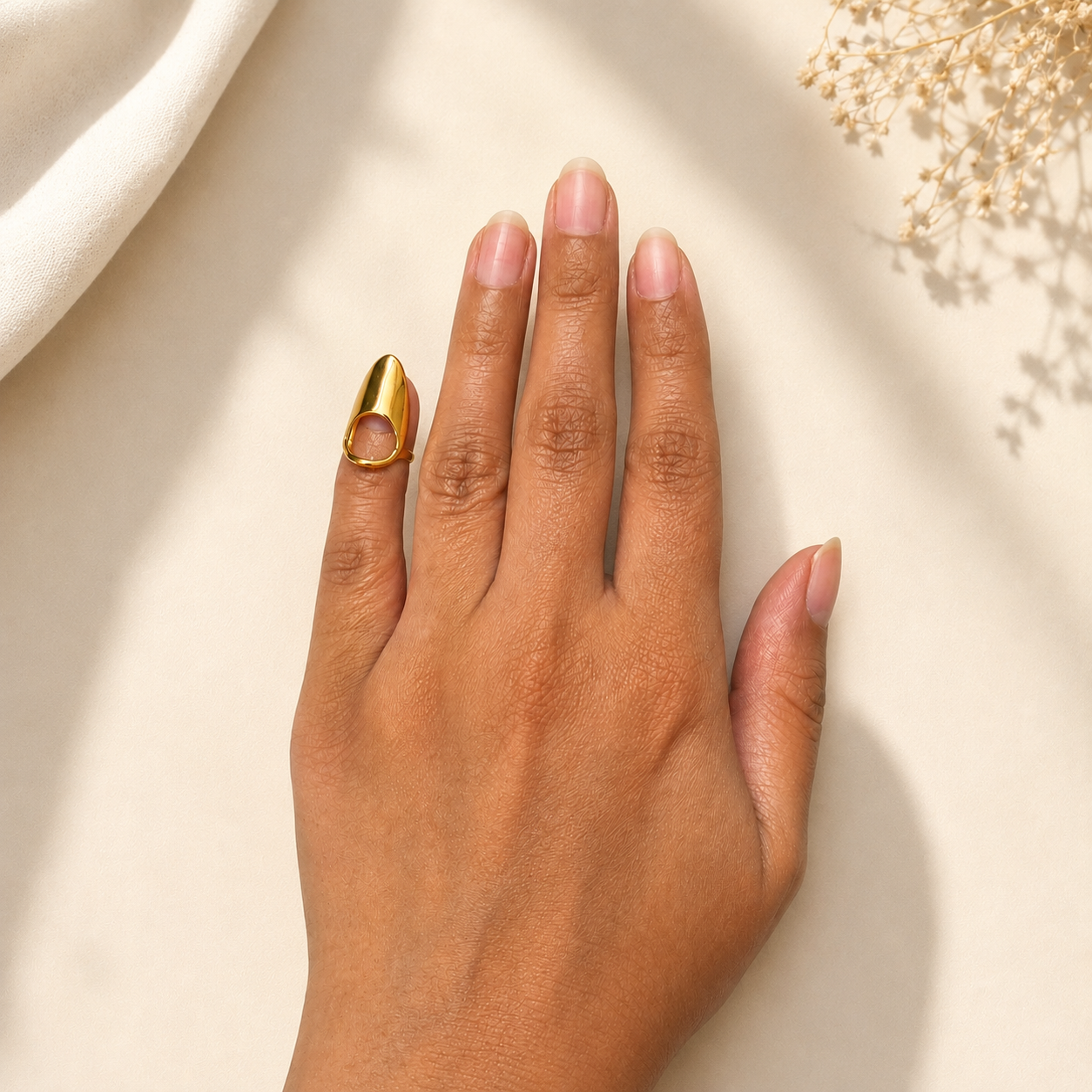 Golden Claw Nail Ring