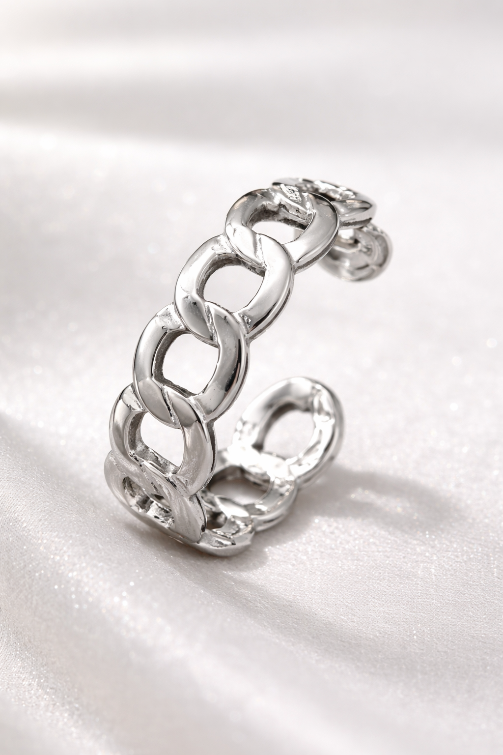 Linked Loop Toe Ring