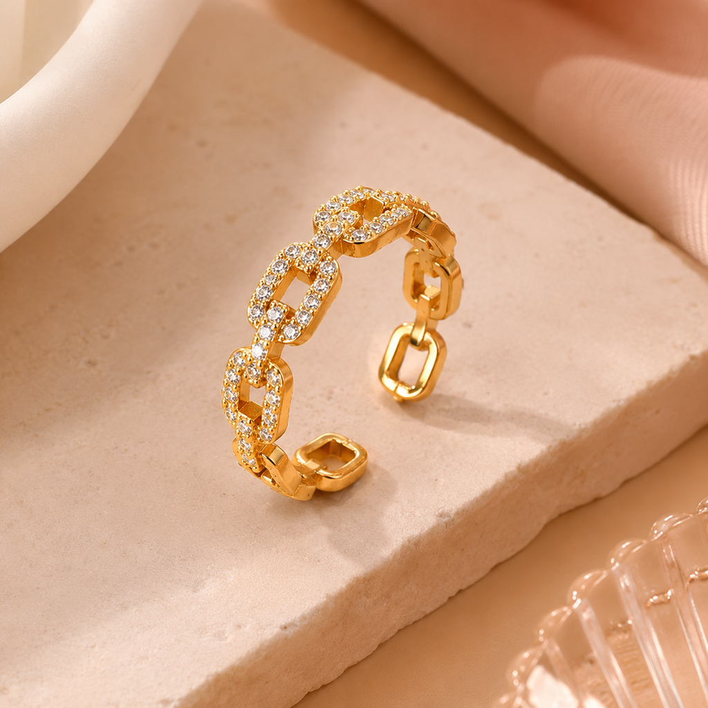 Golden Crystal Link Ring