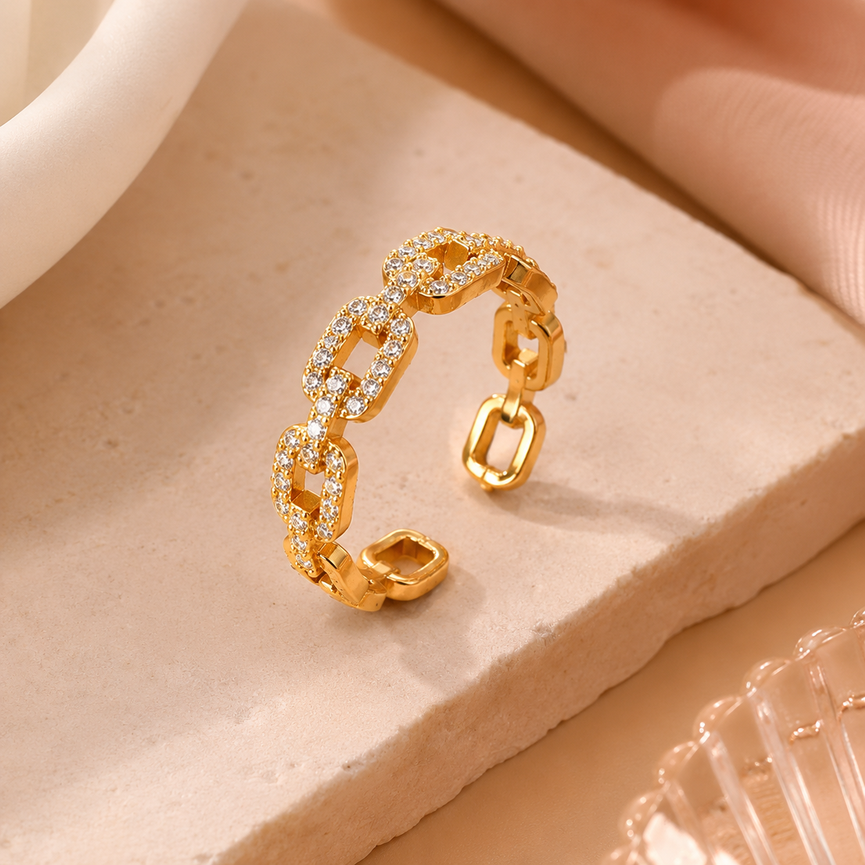 Golden Crystal Link Ring